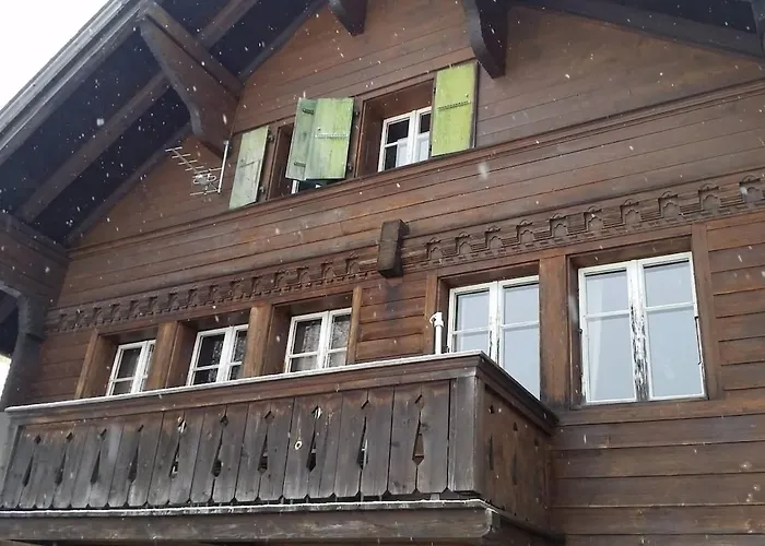 בית נופש Cosy Authentic In Bei Gstaad Gsteig